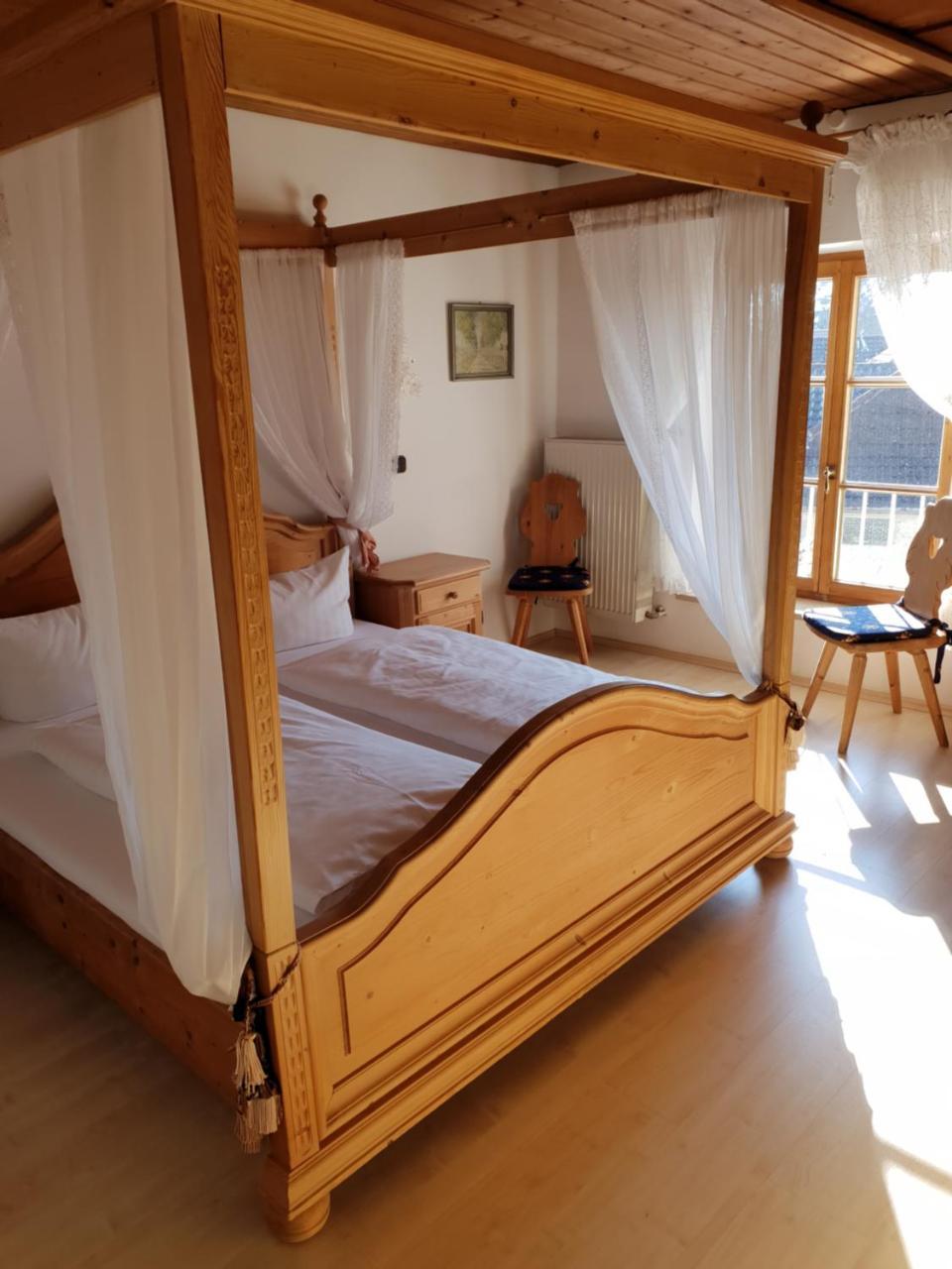 Landgasthof Bock Hotel Gauting Luaran gambar